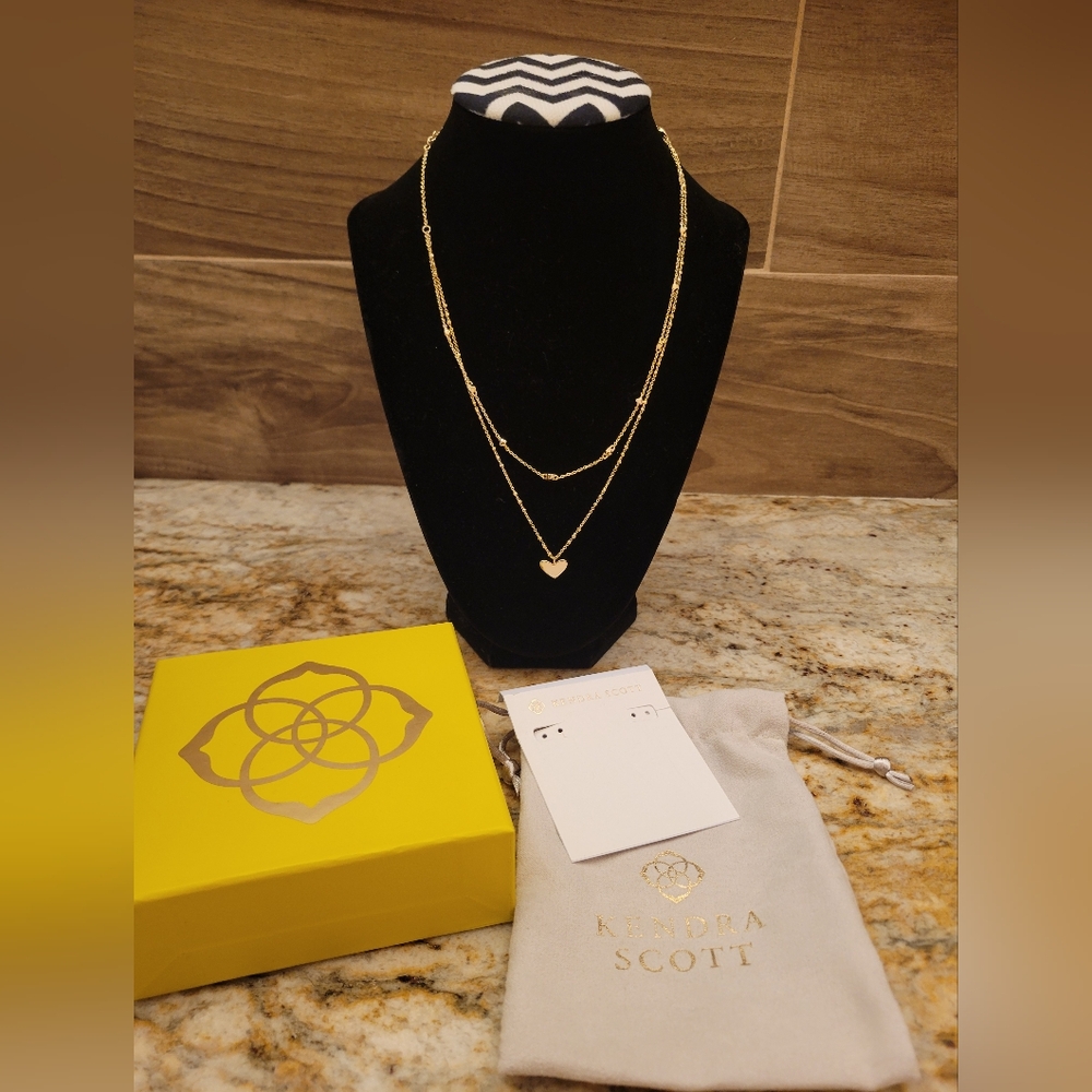 Kendra Scott Gold Heart Necklace